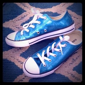 Converse shoes